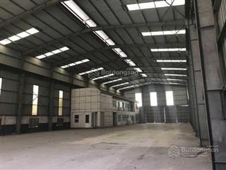 Cho thuê kho bãi, nhà xưởng 2700m2 tại 158 phú diễn,nam t.liêm. có thể chia nhỏ diện tích linh hoạt