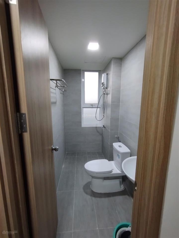 Bán nhiều căn 2pn 2ty6, 2pn2wc 2ty780, căn góc 2ty8.  xem nhà 0901 332 ***