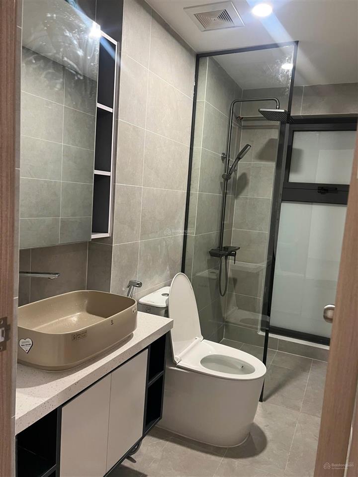 Cho thuê nhiều căn cơ bản 6,5tr. căn góc có nội thất 7tr.  0901 332 ***