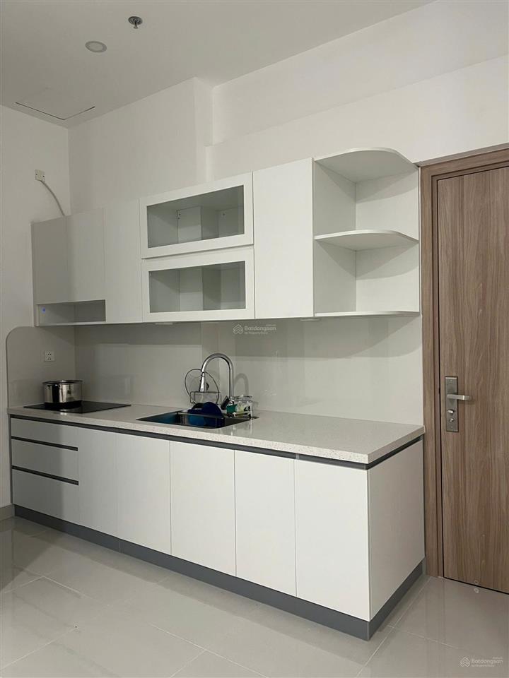 Cho thuê nhiều căn cơ bản 6,5tr. căn góc có nội thất 7tr.  0901 332 ***