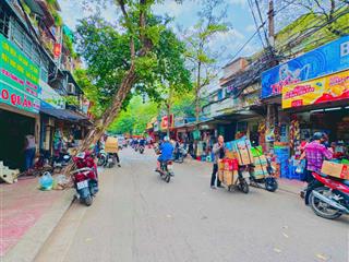 Bán tập thể tầng 1 phố thành công, kinh doanh, vỉa hè, ô tô tránh, 68m2, 3 phòng, sổ đỏ chính chủ