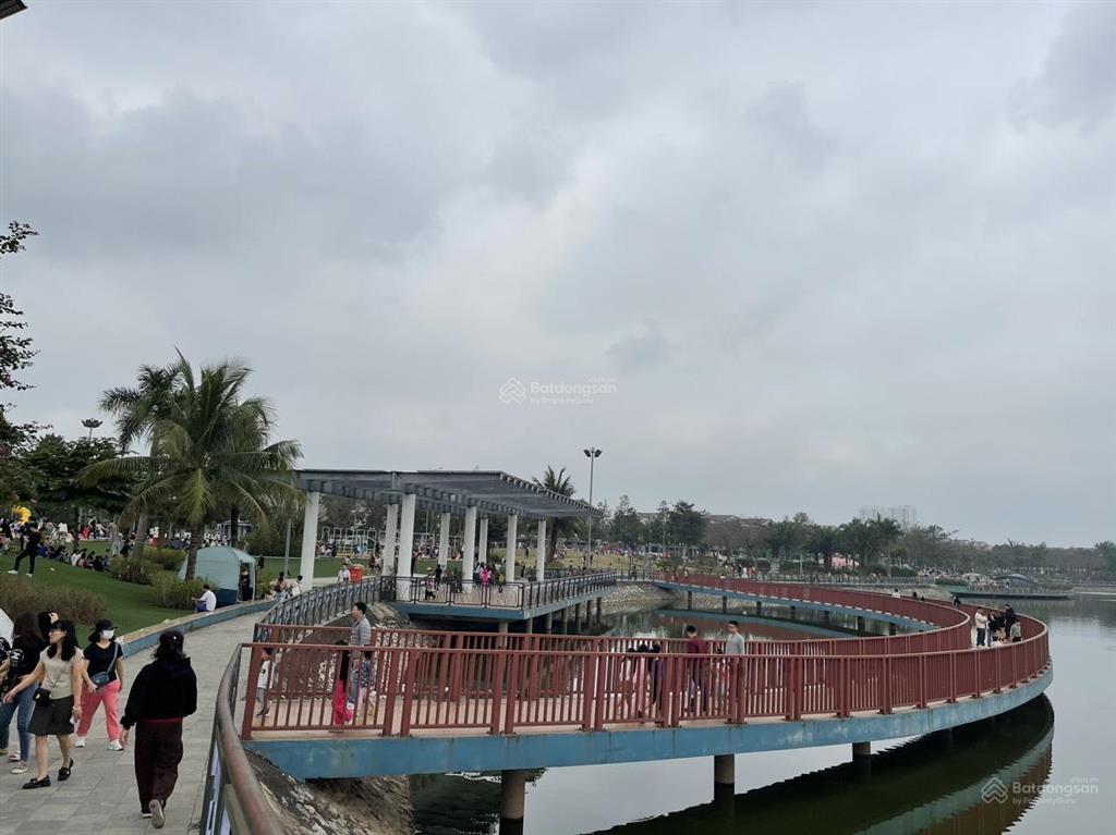 Cần chuyển nhượng căn biệt thự 202m, an phú shop villa  tập đoàn nam cường 0989 325 ***