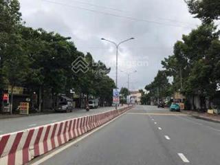 Cần bán (4.66 x 23 )= 105.4 đất hẻm 147 ntmk phú hoà ( phú lợi mới)   0964 859 *** trân trọng!