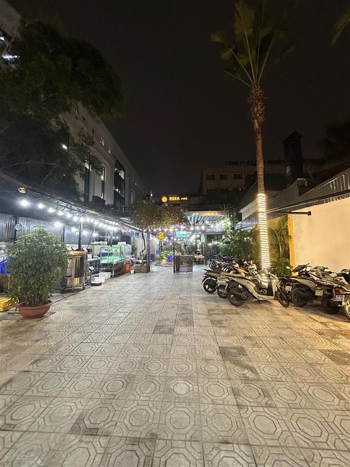 Bán nhà mặt phố đối diện times 2 mặt tiền 12m và 8m diện tích 245m2 xây toà nhà văn phòng, căn hộ