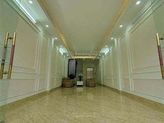 Bán gấp nhà cầu giấy 70m2 lô góc cách phố 20m ô tô chỉ 15.2 tỷ