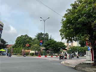 Bán toà nhà 1 hầm 5 tầng  đường lê văn việt  60 phòng đang cho thuê 155 triệu tháng