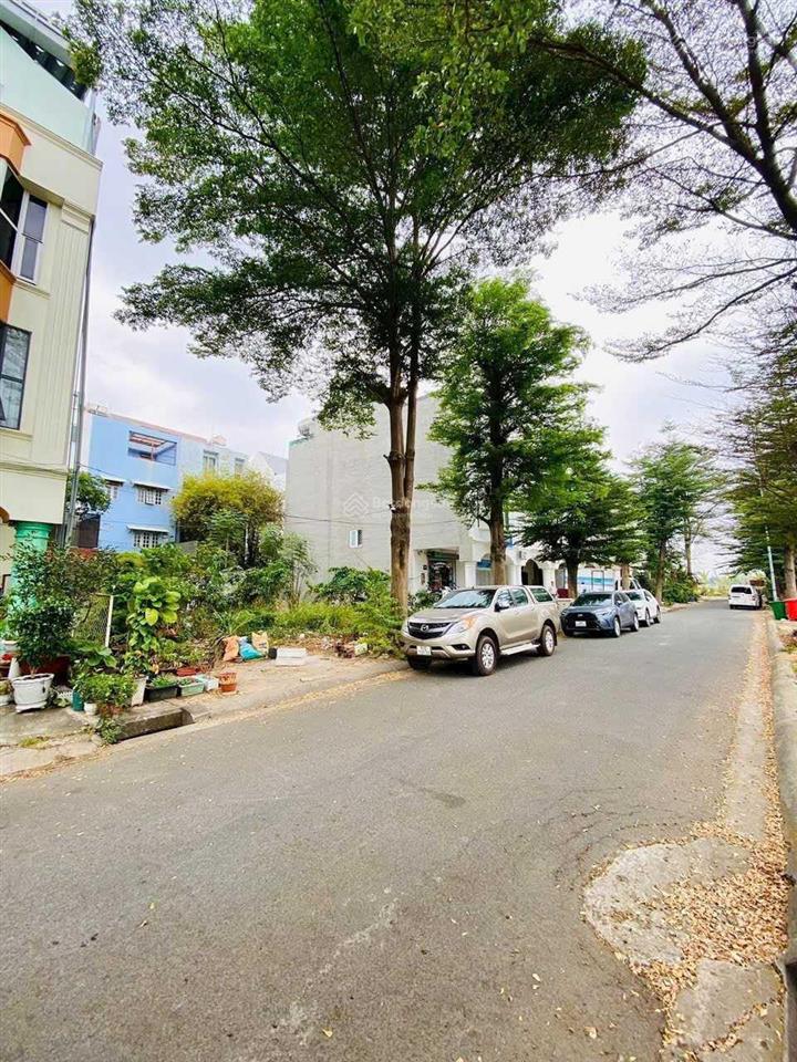 Cần bán đất nền 200m đối diện công viên nam long, liên phường, quận 9, giá 74 tr/m2