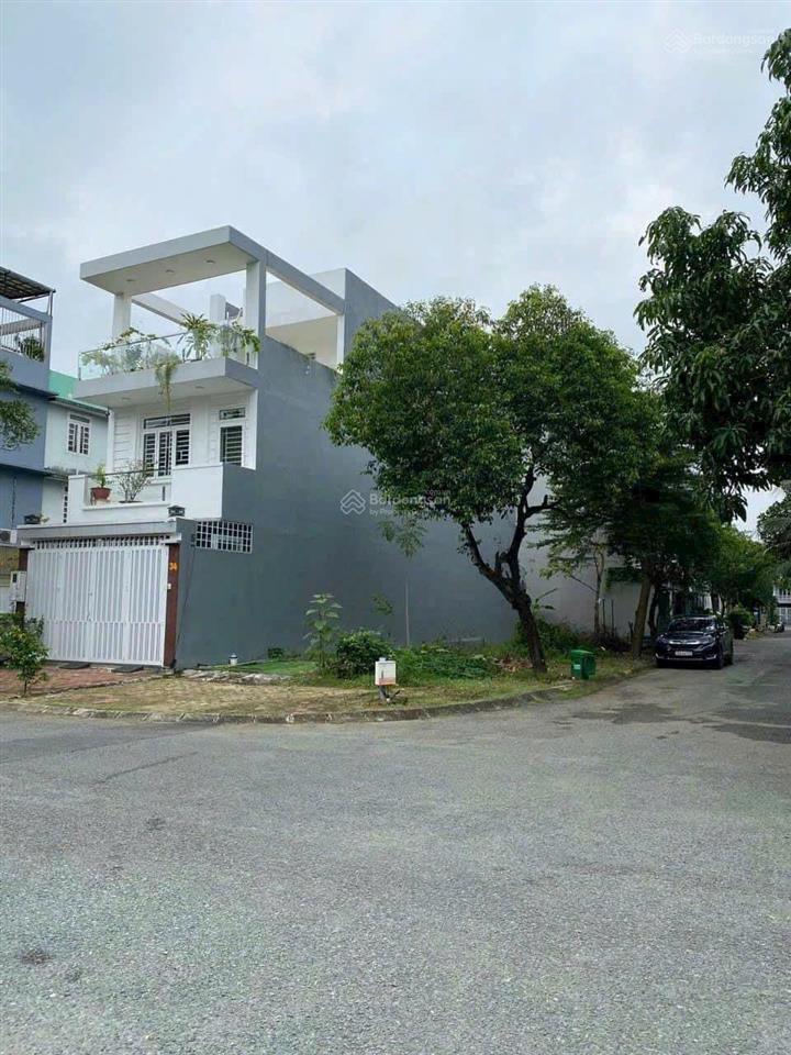 Bán nhanh nền đất 120m2 trục đường 12m khu dân cư nam long giá 10.5 tỷ