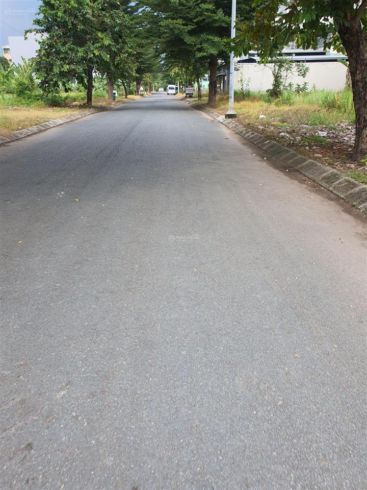 Cần bán nhanh lô đất khang an 6x21m đường liên phường, quận 9, giá 80 tr/m2