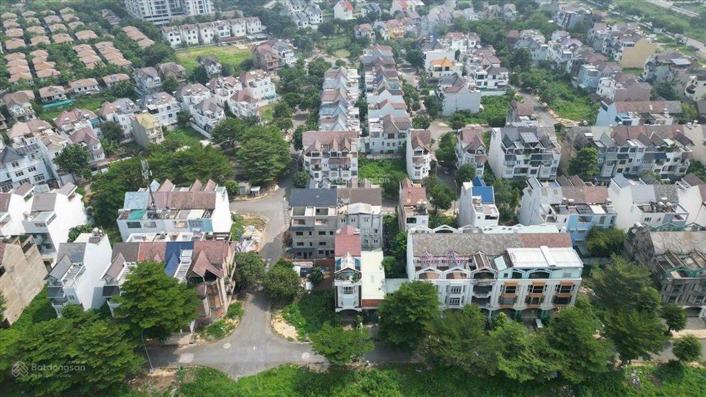 Cần bán nhanh 8x21m đất nền khu dân cư khang an liên phường quận 9 giá 70 tr/m2