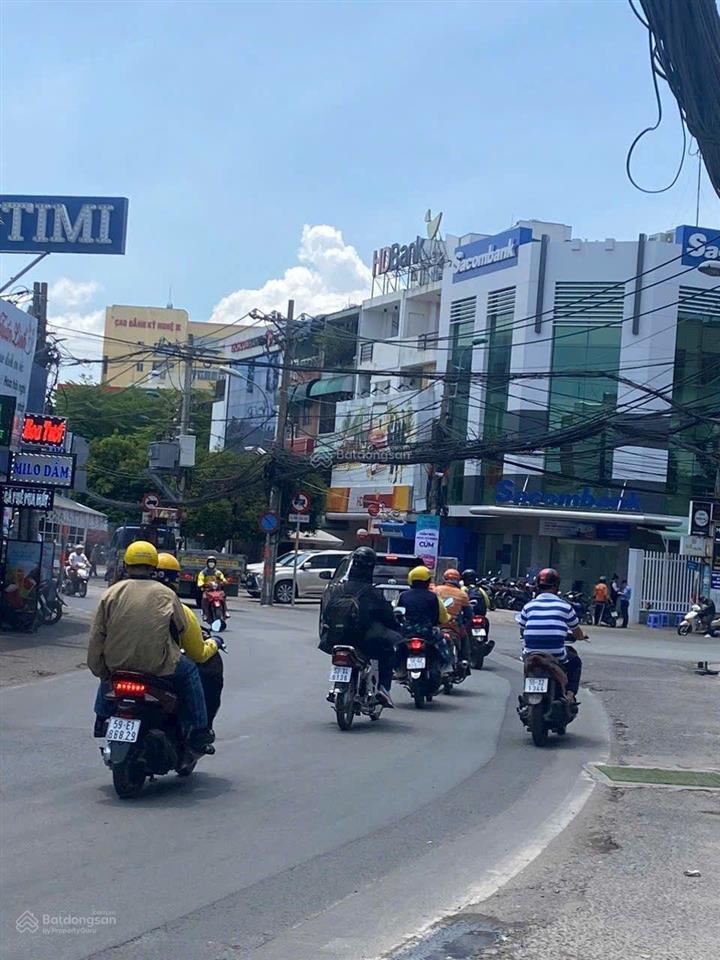 Bán nhanh nhà 1 trệt 3 lầu mặt tiền đỗ xuân hợp quận 9 giá 21,5 tỷ