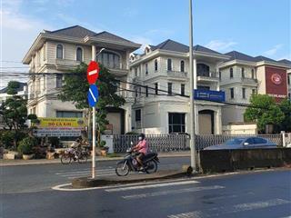 Bán nhanh biệt thự 3 tầng view công viên 180m đất ngay merita khang điền giá tốt