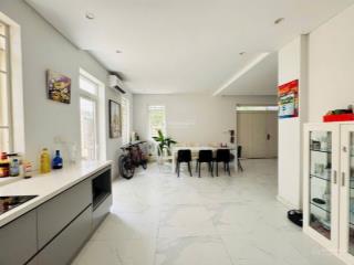 Bán nhanh biệt thự cao cấp 180m2 đất đối diện công viên lớn, ngay merita khang điền giá 25 tỷ