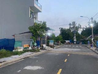 Bán nhanh đất nền 80m hai mặt tiền đường trước sau cách bưng ông thoàn tầm 80m giá tốt cho khách