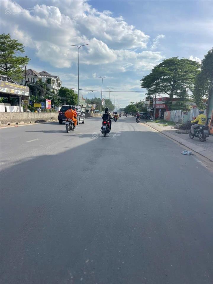 Cần bán nhanh 240m đất nền trục chính đường d3 liên phường vô tầm 300m giá tốt