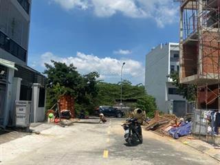Cần bán nhanh mấy nền đất ngay diamond town bưng ông thoàn (giá tốt nhất)