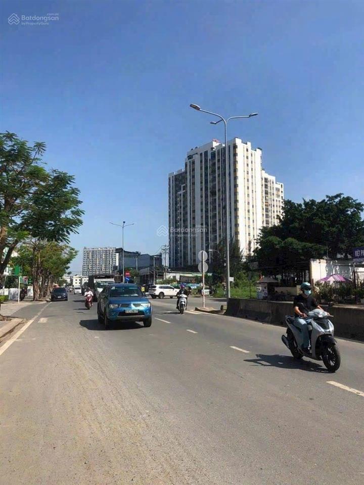 Chủ kẹt tiền cần bán gấp căn nhà mặt tiền đường liên phường giá 14.5 tỷ
