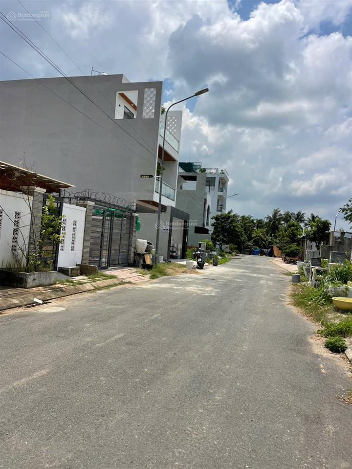 Bán nhanh 420m hẻm 68 bưng ông thoàn quận 9 giá 45 tr/m sổ riêng