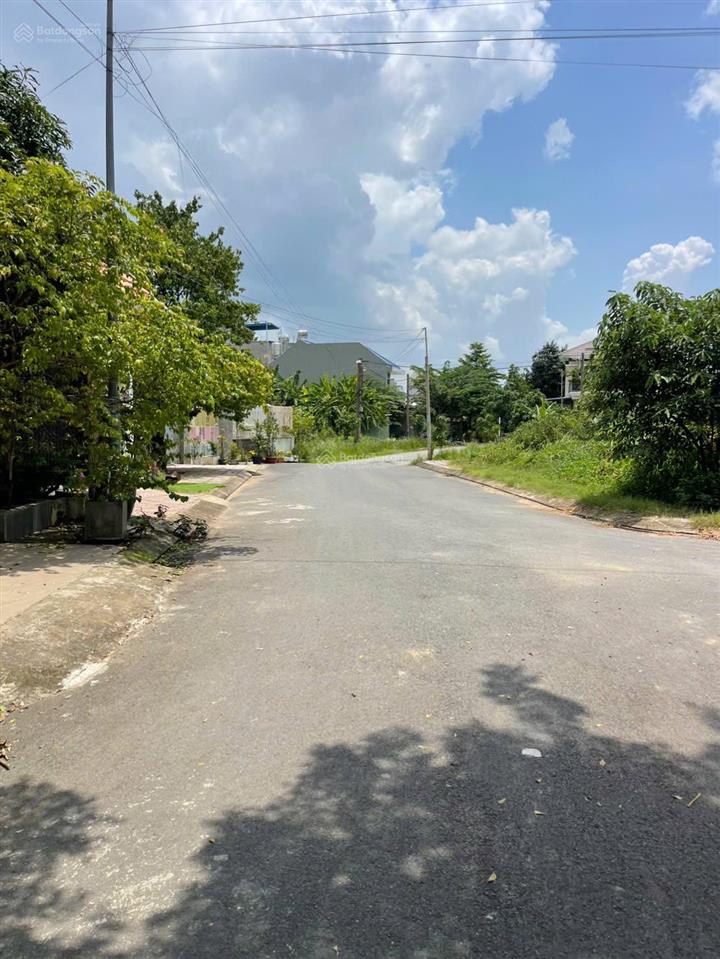 Bán nhanh 420m hẻm 68 bưng ông thoàn quận 9 giá 45 tr/m sổ riêng