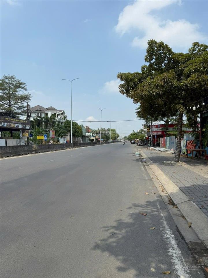 Bán nhanh 340m giá 200tr/m mặt tiền đường liên phường quận 9 sát global city