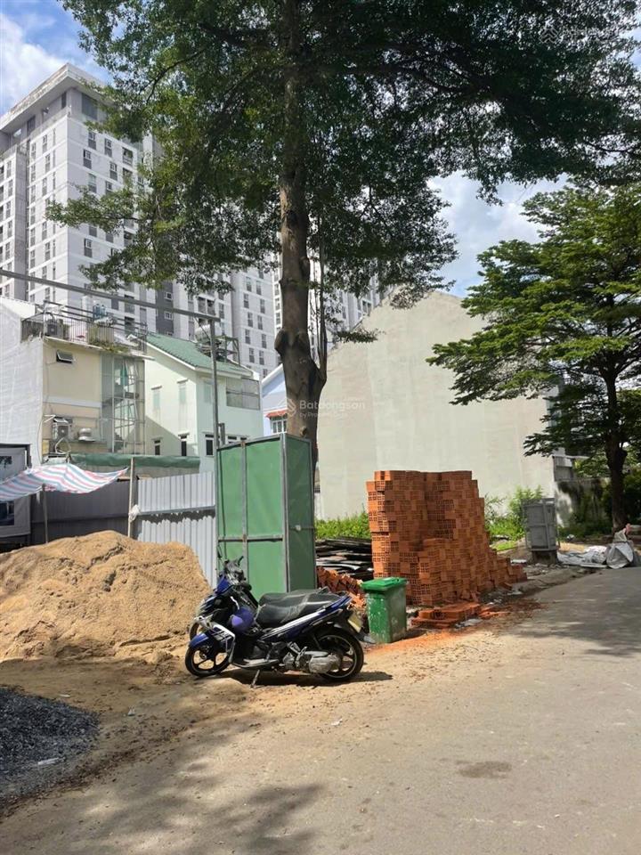 Bán nhanh nhà phố 6x24m ngay chung cư kikyo nam long giá 15,5 tỷ, nhà thô đã có sổ hồng
