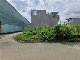 Bán nhanh lô góc 2 mặt tiền hẻm 95 ngay villa park giá 6,1 tỷ