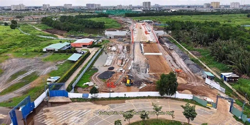 Bán gấp lô đất 81.7m2 khu dân cư vạn phát đạt đường bưng ông thoàn giá 5.6 tỷ