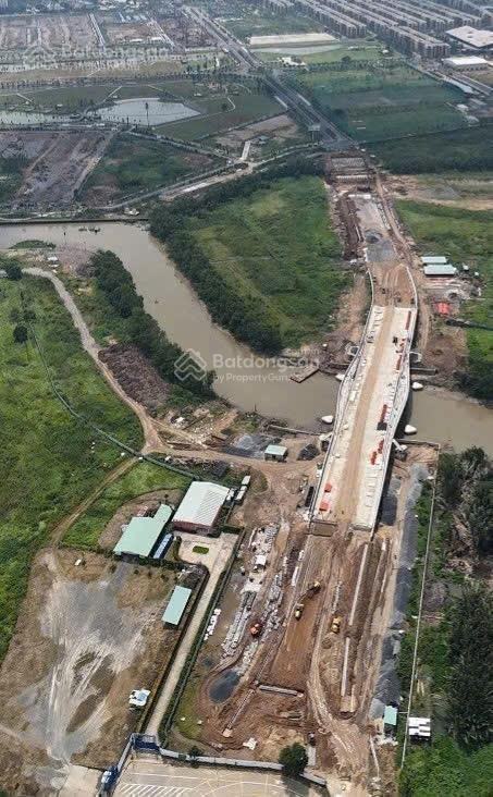 Bán gấp lô đất 81.7m2 khu dân cư vạn phát đạt đường bưng ông thoàn giá 5.6 tỷ