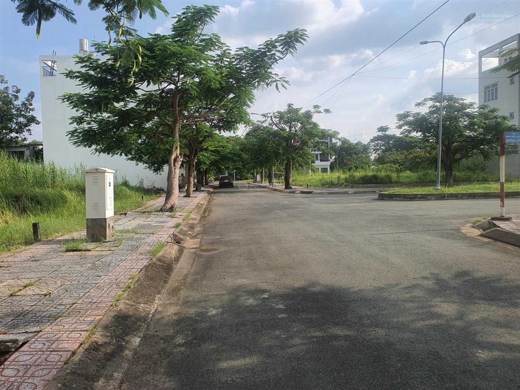 Bán đất nền khu dân cư topia khang điền giá tốt nhất (59 triệu/m2)