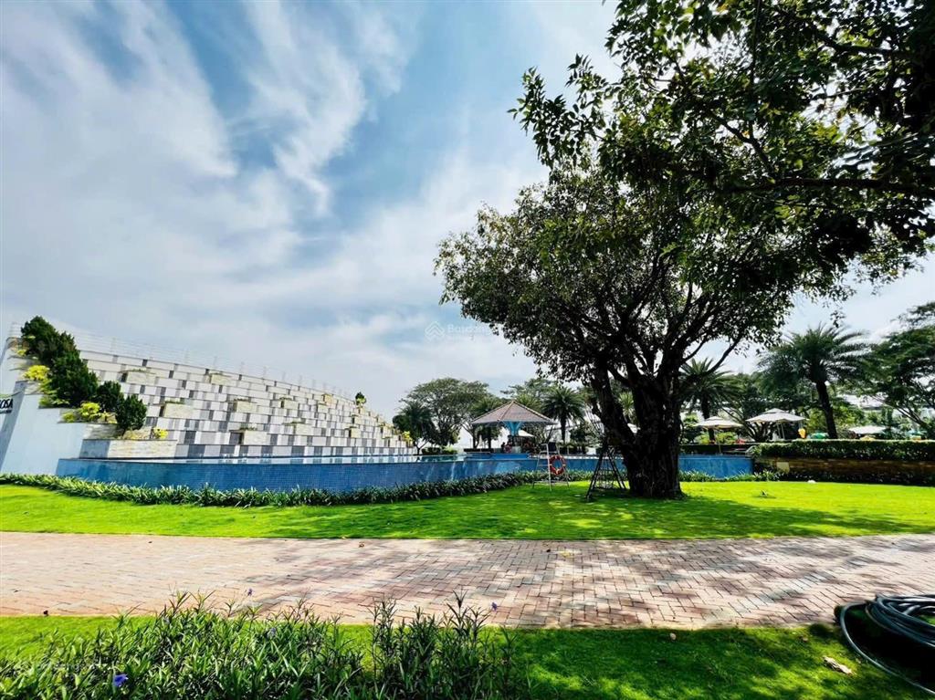 Bán nhanh nhà phố 5x18m merita khang điền quận 9 giá 16,7 tỷ / sổ hồng