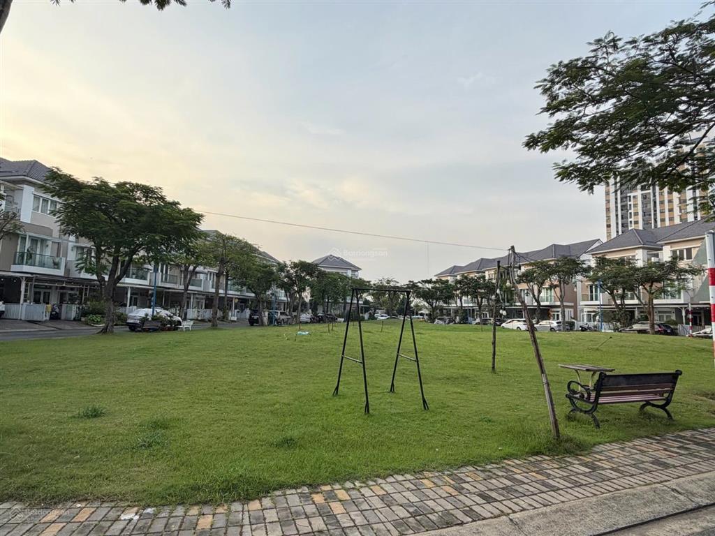 Bán nhanh nhà phố merita khang điền ngay mặt tiền liên phường giá 16,7 tỷ / sổ hồng