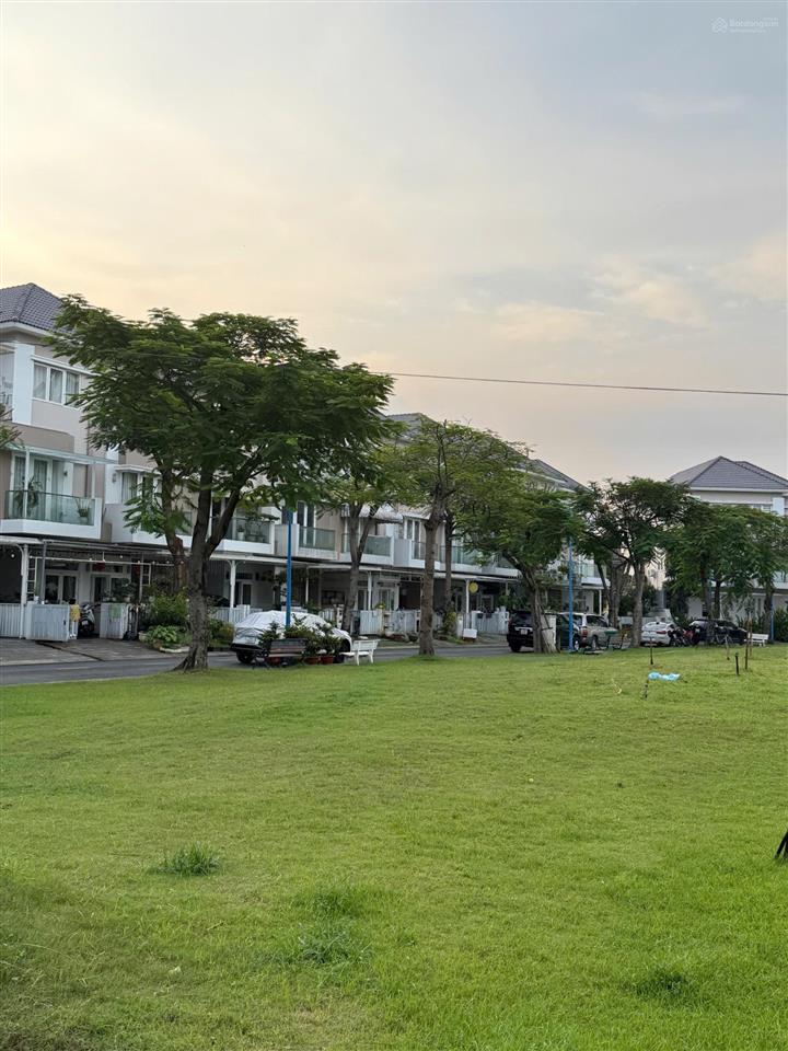 Bán nhanh nhà phố merita khang điền ngay mặt tiền liên phường giá 16,7 tỷ / sổ hồng