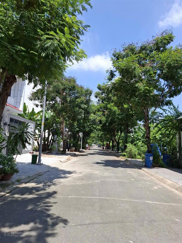 Cần bán nhanh lô 132m2 ngang 6m hưng phú đường liên phường quận 9 giá 85 tr/m2