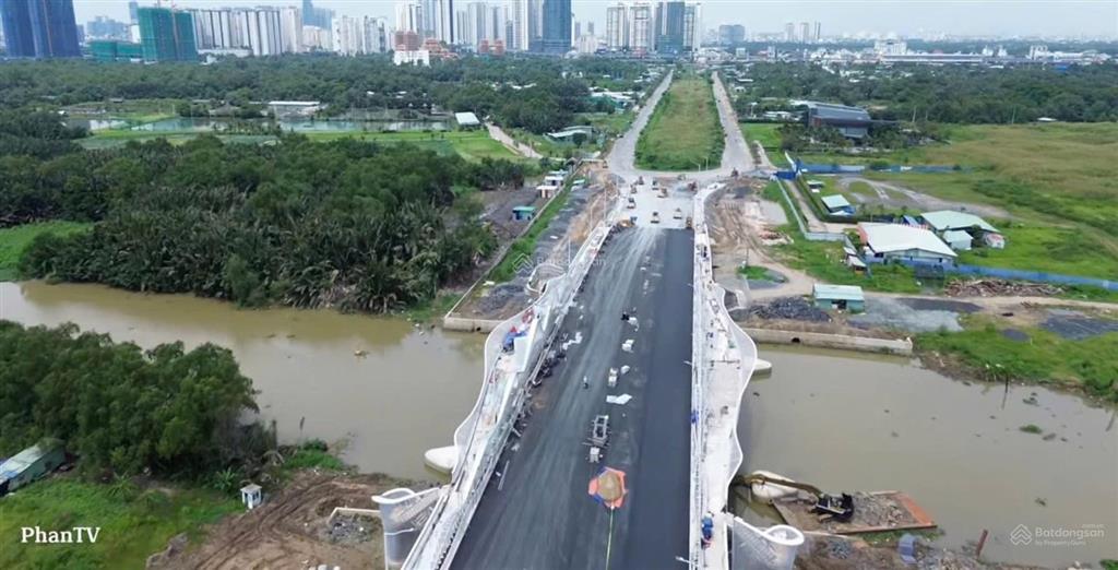 Cần bán nhanh lô 132m2 ngang 6m hưng phú đường liên phường quận 9 giá 85 tr/m2