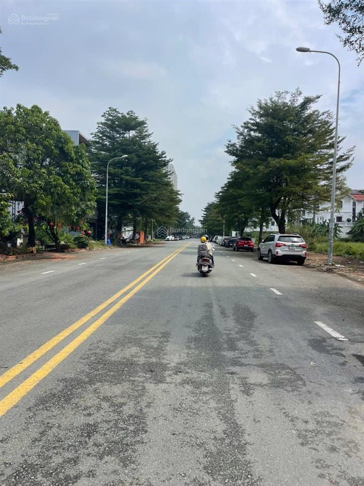 Bán nhanh 129m ngang 6m trục d1 rộng 25m khu nam long giá 116 tr/m