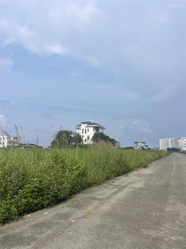 Bán nhanh 300m2 đất nền ngay global đỗ xuân hợp giá tốt