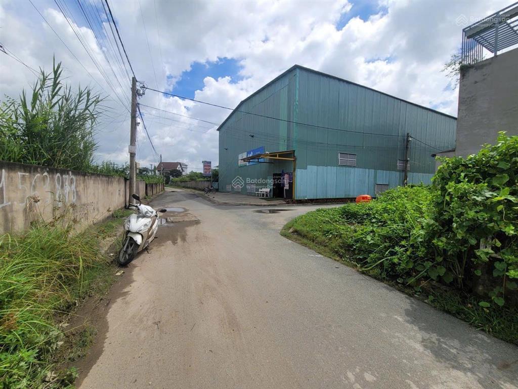 Cần bán nhanh lô góc 2 mặt tiền 85m ngay villa park giá tốt / sổ riêng