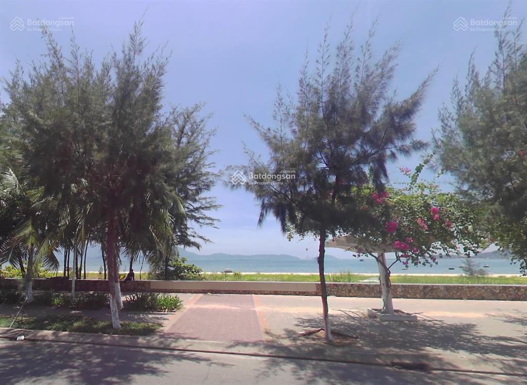 Siêu phẩm đất mặt tiền nguyễn tất thành tặng biệt thự 3 tầng vị trí vàng ven biển giá chỉ 75 tỷ