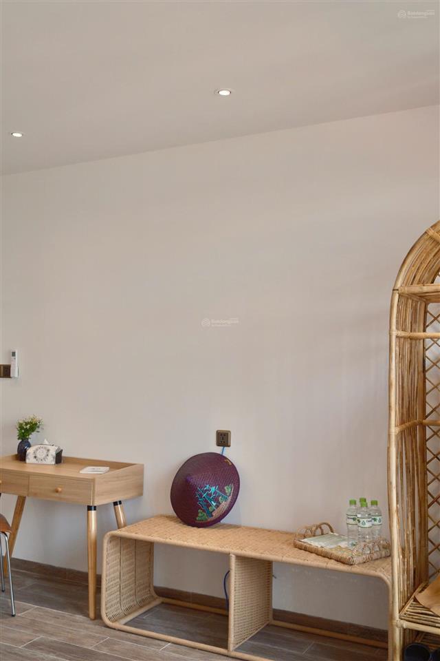 Bán biệt thự euro 2 mặt tiền giáng hương 6, full nội thất cao cấp, view kênh nhân tạo chỉ 35 tỷ