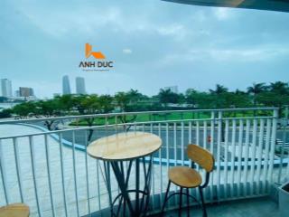 Bán ch azura loại 3pn, tầng thấp dt 188m2 bán đầy đủ nội thất, giá rẻ nhất tt 11.9 tỷ.  ms linh