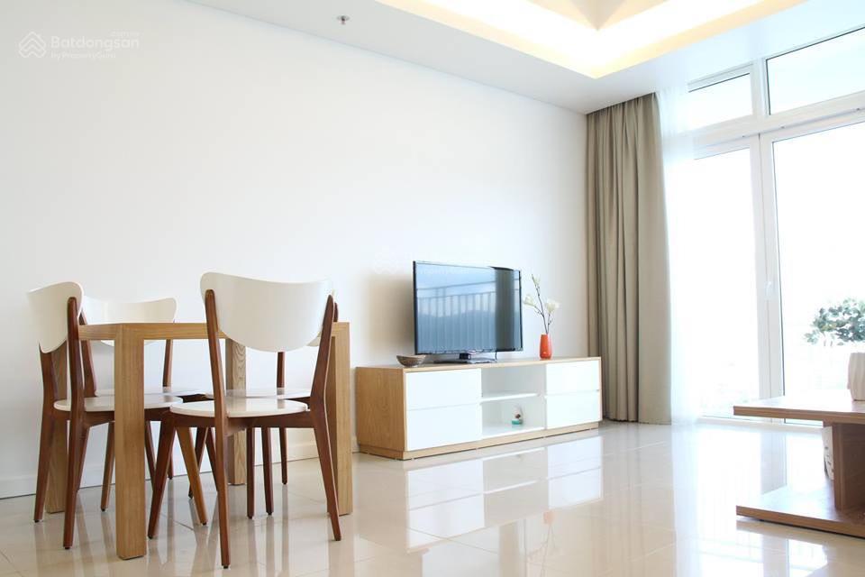 Bán ch azura loại 2pn dt 104m2, đầy đủ nội thất, tầng thấp giá rẻ nhất thị trường 8.5 tỷ  ms linh