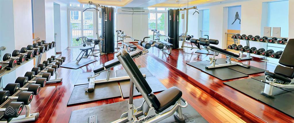 Bán ch azura loại 1pn dt 65m2, giá rẻ 5 tỷ, tầng thấp  0911 299 *** ms linh