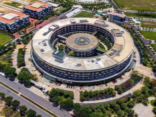 Cho thuê toà nhà 3 tầng trung tâm hải châu. vị trí giao thông thuận lợi. dtsd 1000m2