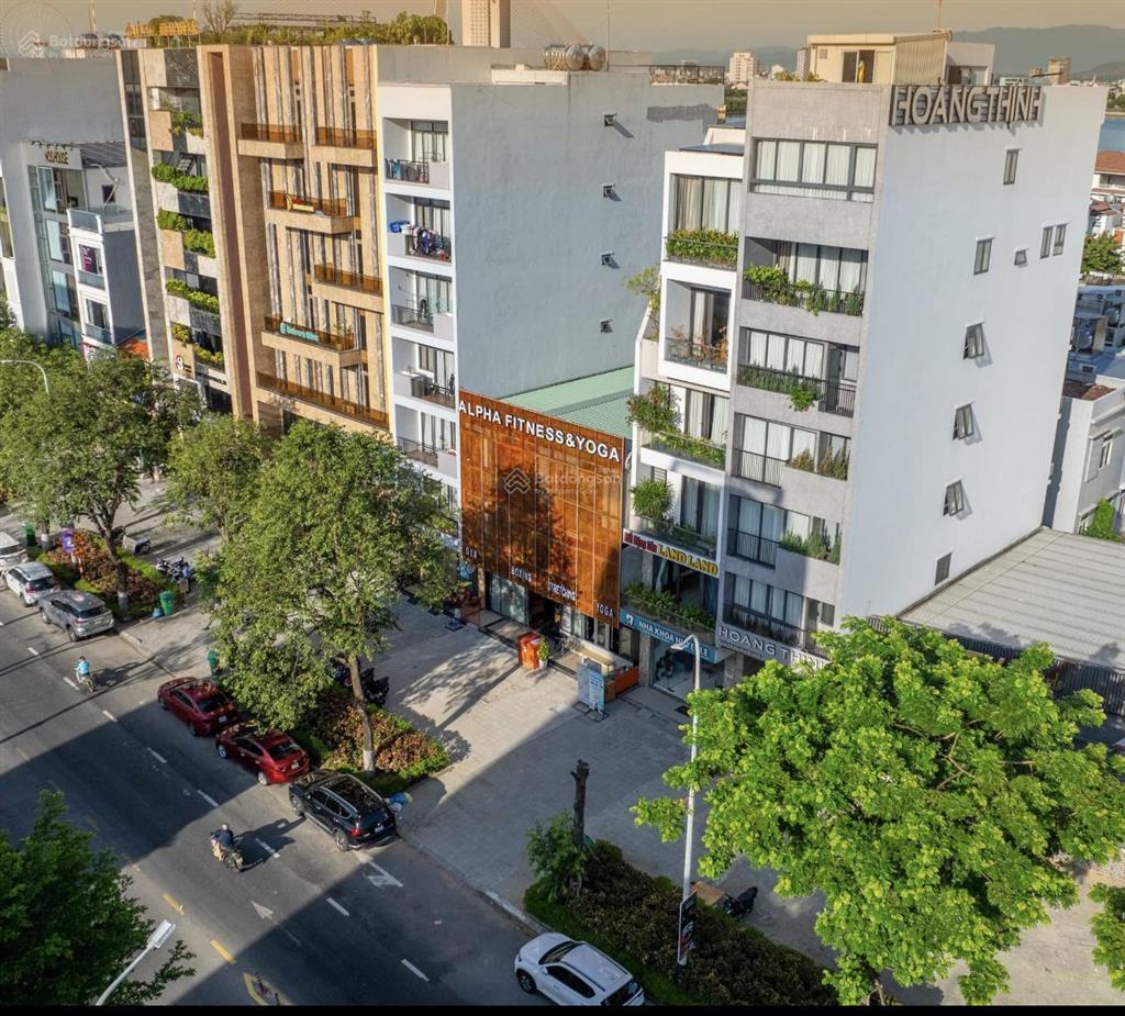 Bán toà văn phòng đang cho thuê 170 triệu/tháng. đường trần hưng đạo đối diện căn hộ monachy