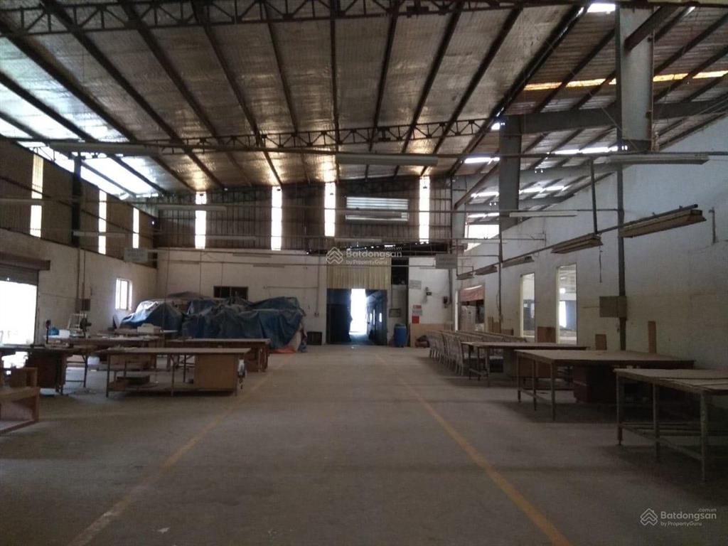 Nhà xưởng cho thuê phường tân thới nhất, quận 12, dt 5000m2, giá 350 triệu/tháng,  0908 561 ***