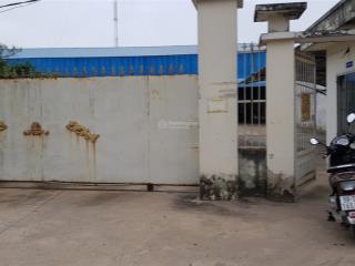 Nhà xưởng cho thuê phường hiệp thành quận 12. dt 1200m giá 85 triêu/tháng  0908 561 ***