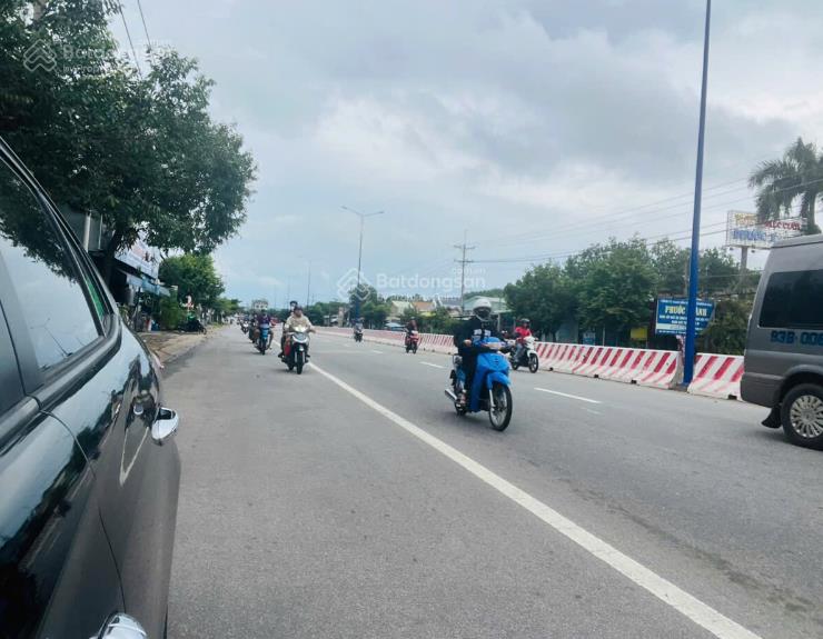 Quỹ đất cực lớn trung tâm bình dương, 2200m2  chỉ 66 tỷ, có thu nhập dòng tiền 200 triệu/tháng