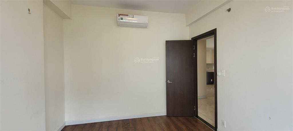 Bán căn hộ 3pn, 2wc, 123m2 giá 2,6 tỷ bao gồm tất cả chi phí sang nhượng