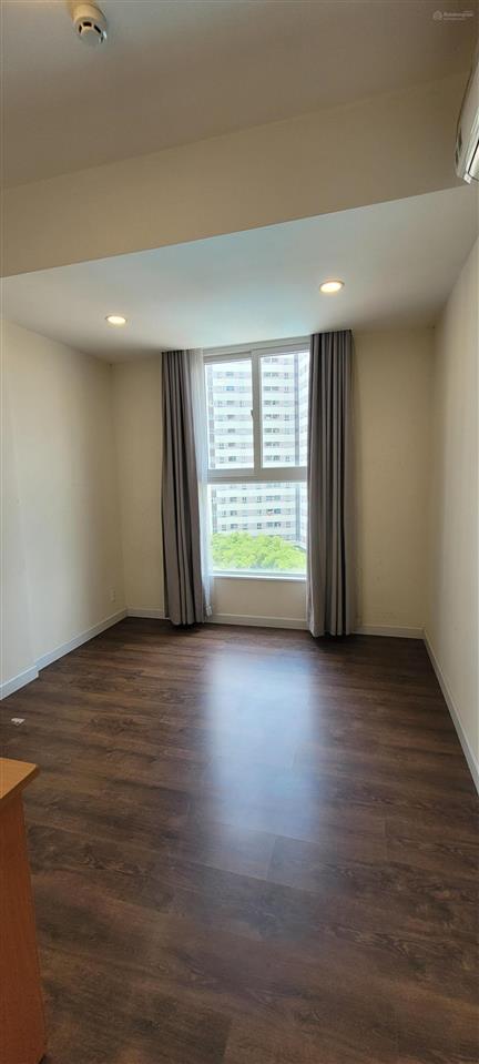 Bán căn hộ 3pn, 2wc, 123m2 giá 2,6 tỷ bao gồm tất cả chi phí sang nhượng