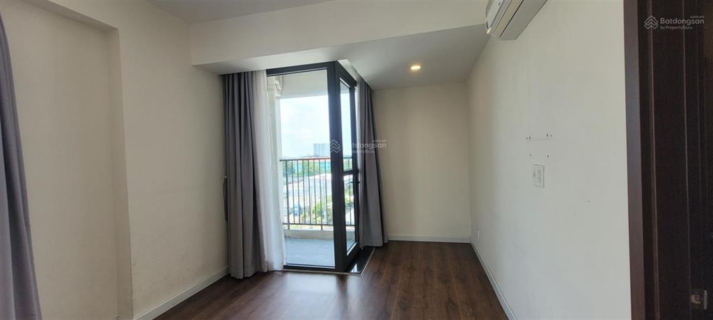 Bán căn hộ 3pn, 2wc, 123m2 giá 2,6 tỷ bao gồm tất cả chi phí sang nhượng